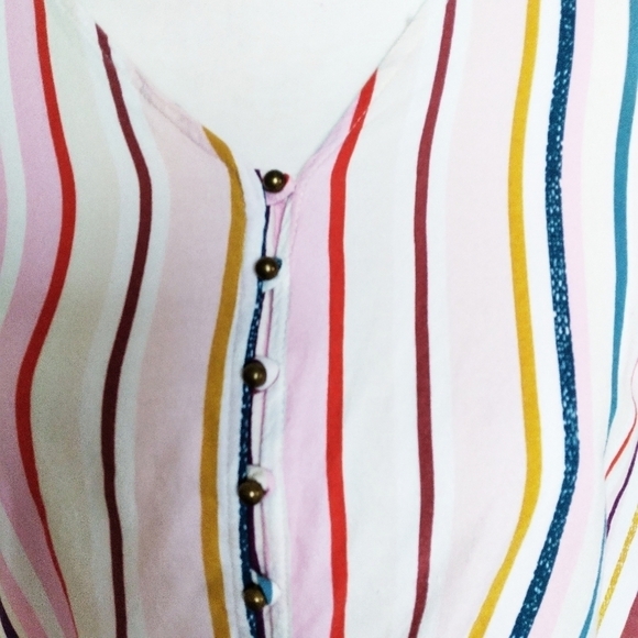 Urban Romantics Cropped Striped Tie Front Blouse - Picture 5 of 10